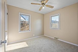 1544 Beech St - Photo 3