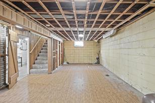 1544 Beech St - Photo 11