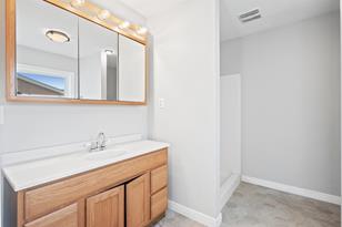 687 19th St - Photo 13