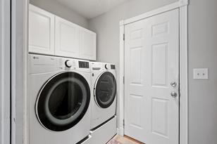 687 19th St - Photo 5