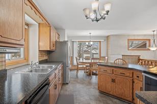 10920 Jersey Ct N - Photo 23