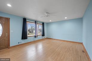 2149 Radatz Ave - Photo 3