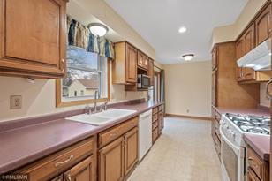 2149 Radatz Ave - Photo 11