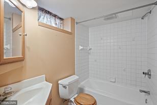 2149 Radatz Ave - Photo 29