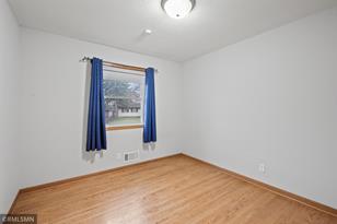 2149 Radatz Ave - Photo 19