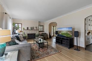 1115 Vincent Ave N - Photo 5