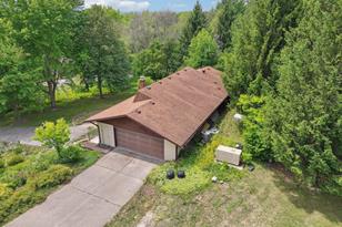 2333 Hawthorn Hill Road NE - Photo 33