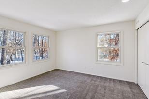 8809 Basswood Rd - Photo 17