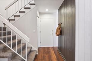 8809 Basswood Rd - Photo 13