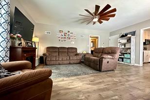 412 Clary Street W - Photo 5