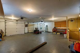 808 Southview Ct E - Photo 19