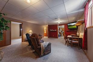 808 Southview Ct E - Photo 11