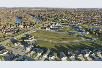 321 48th Avenue S, Moorhead, MN 56560 - Photo 1