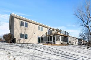 863 Forest Edge Dr - Photo 33