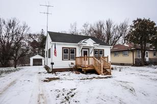 610 2nd St S - Photo 7