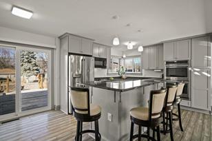 2111 Roth Pl - Photo 3