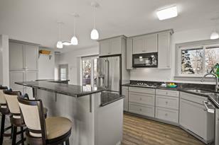 2111 Roth Pl - Photo 5