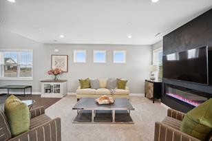 1923 Tyrone Dr - Photo 5