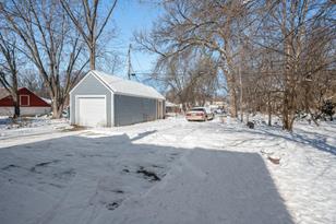 1669 Maryland Ave E - Photo 25