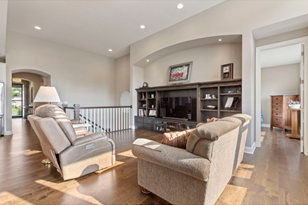 5475 Alvarado Ln N, Minneapolis, MN 55446