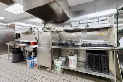 228 W Main Street, Marshall, MN 56258 - Photo 15