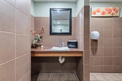 228 W Main Street, Marshall, MN 56258 - Photo 39