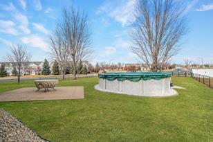 685 Westchester Ave - Photo 21