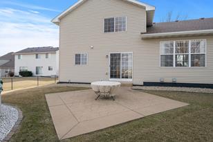 685 Westchester Ave - Photo 19