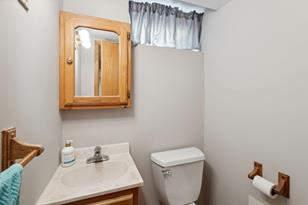 144 Skillman Ave E - Photo 15