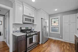 126 11th Ave N - Photo 7