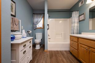 1815 Bridgeview Blvd - Photo 33