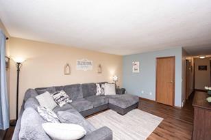 631 Wood Street N - Photo 45