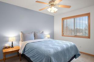 148 19th Ave SE - Photo 15