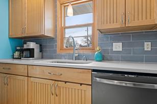 5720 Russell Ave S - Photo 3