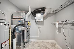 2020 Tyrone Dr - Photo 11