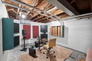 752 Montana Ave E - Photo 33