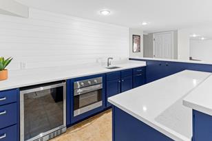 17560 Hyde Park Ave - Photo 19