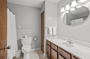210 W Grant St - Photo 15