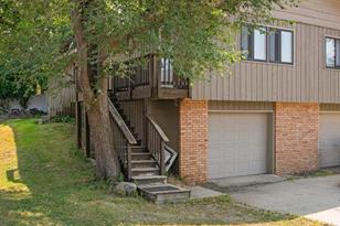 305 Jackson Ave N - Photo 11