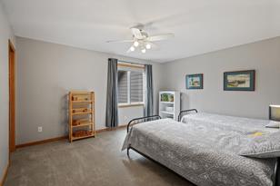 4740 Goldenrod Ln N - Photo 11