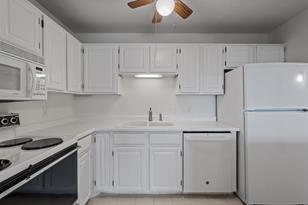 10441 Greenbrier Rd - Photo 3