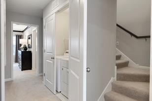 905 Woodlawn Ave - Photo 15