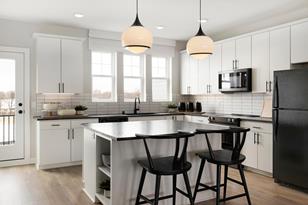 905 Woodlawn Ave - Photo 5