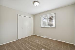 2205 Urbandale Ln N - Photo 5