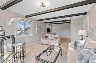 1960 Pinehurst Ave - Photo 9