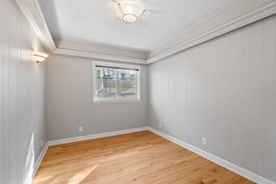 1960 Pinehurst Ave - Photo 11