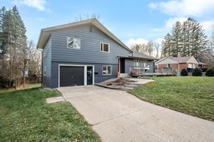 709 Summit Ave W - Photo 23