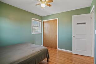 4205 University Ave NE - Photo 9