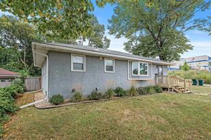 4205 University Ave NE - Photo 23