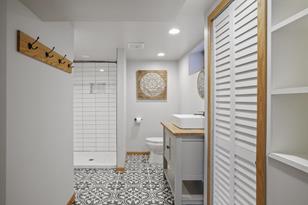 4205 University Ave NE - Photo 21